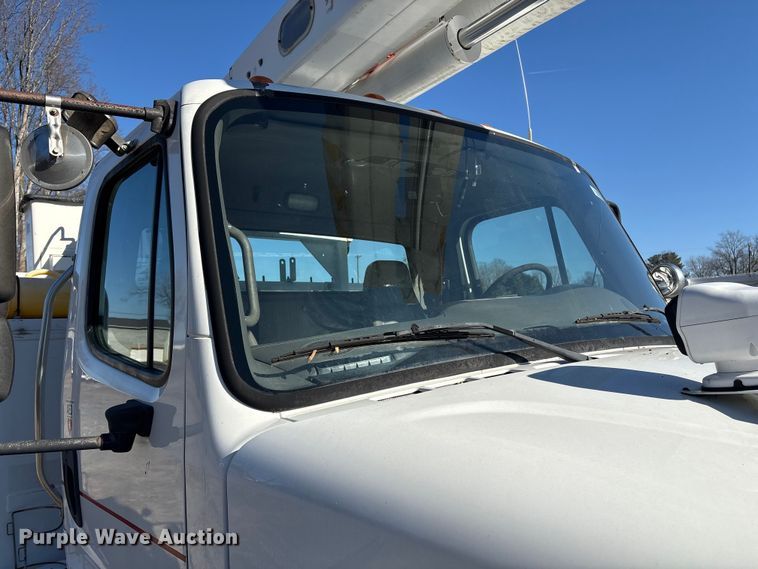 image for item DT2763 2017 Freightliner Business Class M2 bucket truck