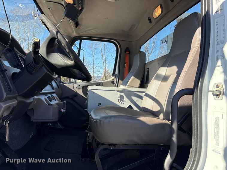 image for item DT2763 2017 Freightliner Business Class M2 bucket truck