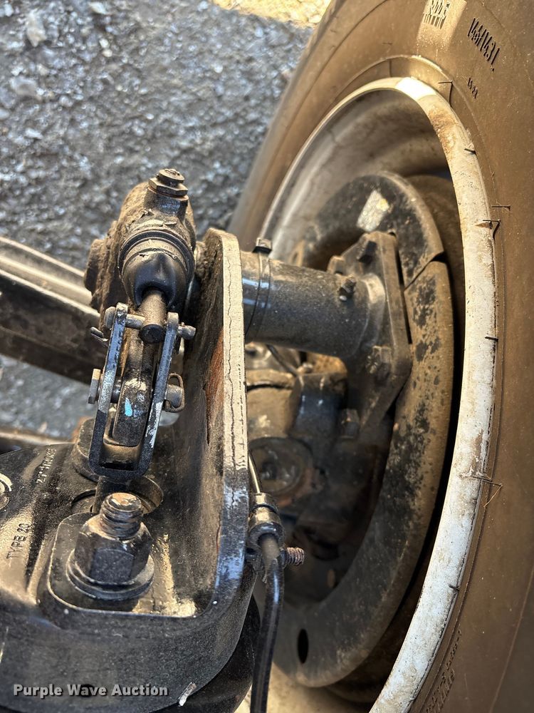 image for item DT2763 2017 Freightliner Business Class M2 bucket truck