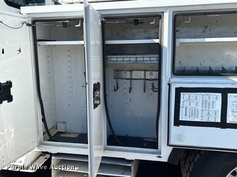 image for item DT2763 2017 Freightliner Business Class M2 bucket truck