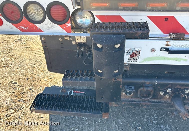 image for item DT2763 2017 Freightliner Business Class M2 bucket truck