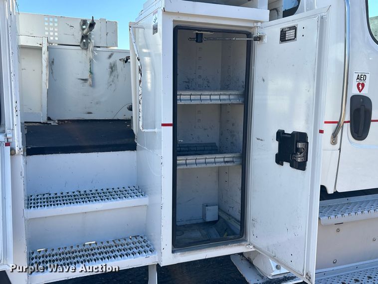 image for item DT2763 2017 Freightliner Business Class M2 bucket truck