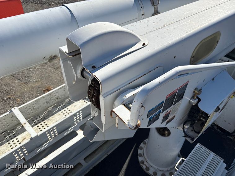 image for item DT2763 2017 Freightliner Business Class M2 bucket truck