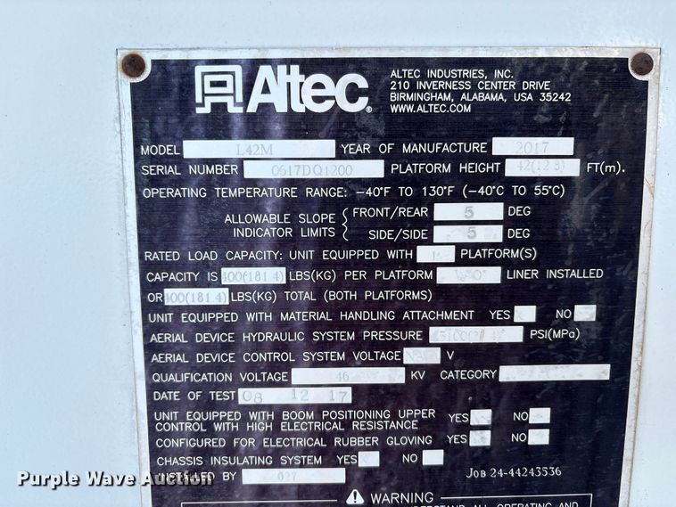 image for item DT2763 2017 Freightliner Business Class M2 bucket truck