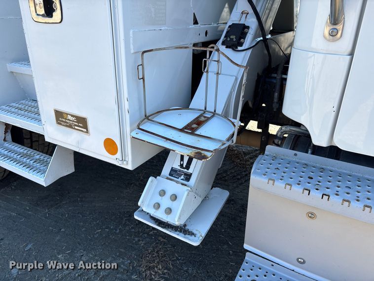 image for item DT2763 2017 Freightliner Business Class M2 bucket truck