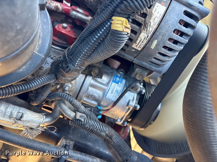 image for item DT2765 2017 International 4300 bucket truck