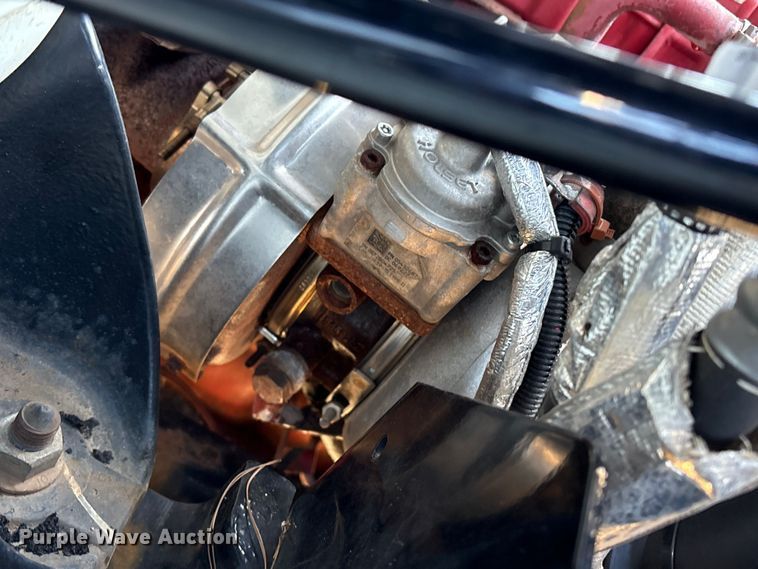 image for item DT2765 2017 International 4300 bucket truck