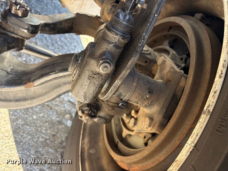 image for item DT2765 2017 International 4300 bucket truck