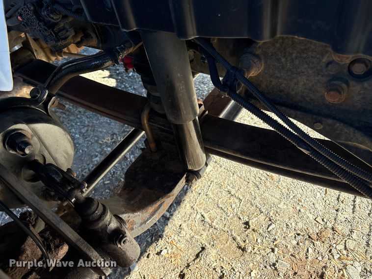 image for item DT2765 2017 International 4300 bucket truck