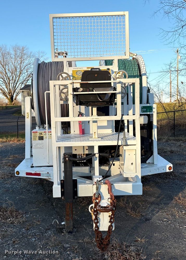 image for item DT2767 2012 Hogg and Davis 0DP40-4HRC reel trailer