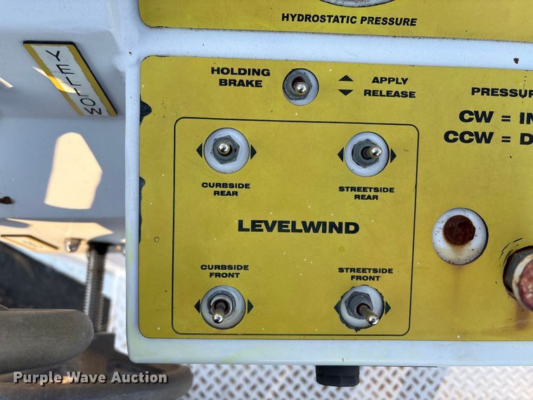 image for item DT2767 2012 Hogg and Davis 0DP40-4HRC reel trailer