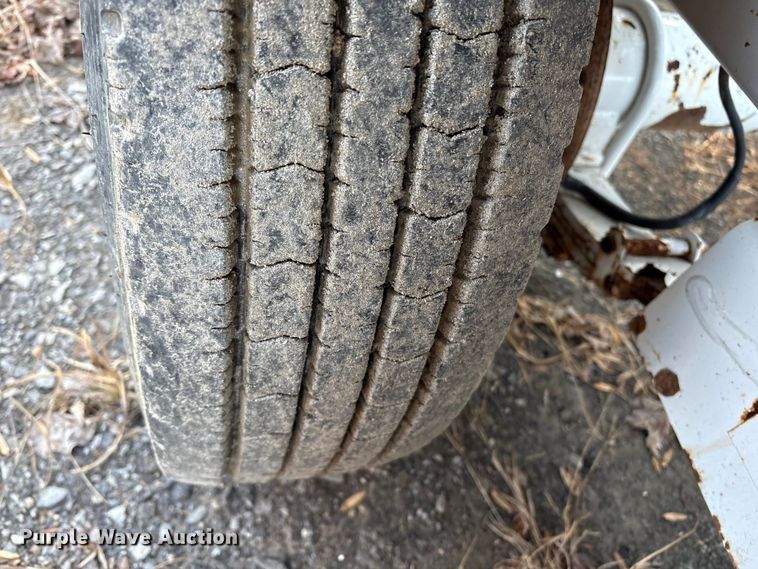 image for item DT2767 2012 Hogg and Davis 0DP40-4HRC reel trailer