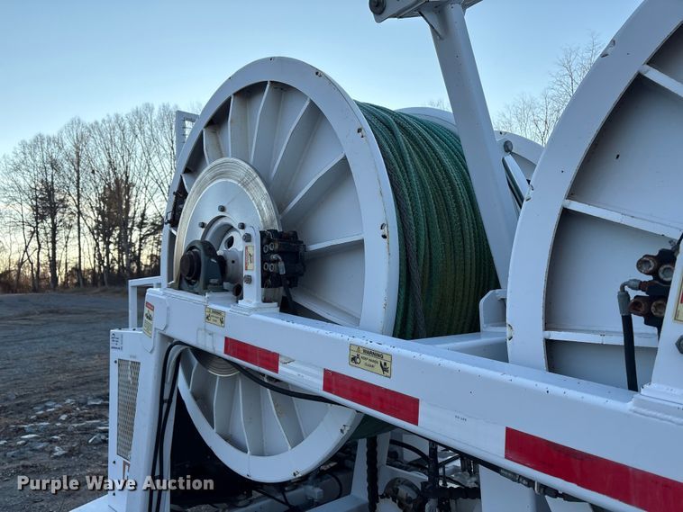 image for item DT2767 2012 Hogg and Davis 0DP40-4HRC reel trailer