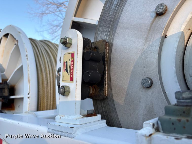 image for item DT2767 2012 Hogg and Davis 0DP40-4HRC reel trailer