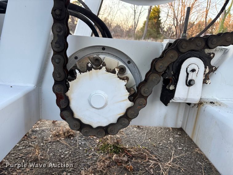 image for item DT2767 2012 Hogg and Davis 0DP40-4HRC reel trailer