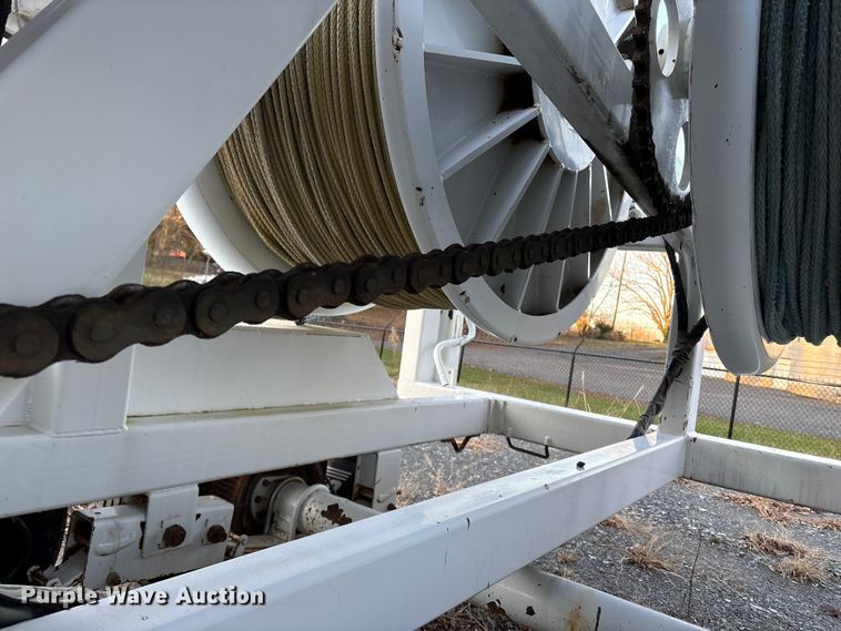 image for item DT2767 2012 Hogg and Davis 0DP40-4HRC reel trailer