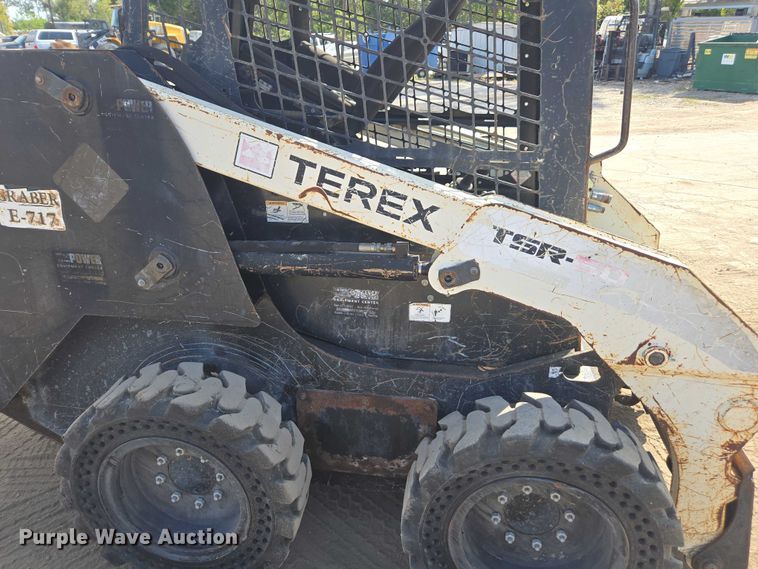 image for item DT4716 2011 Terex TSR50 skid steer loader