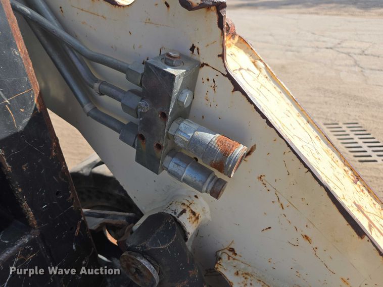 image for item DT4716 2011 Terex TSR50 skid steer loader