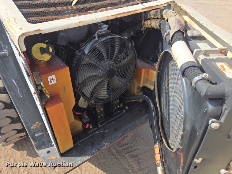 image for item DT4716 2011 Terex TSR50 skid steer loader