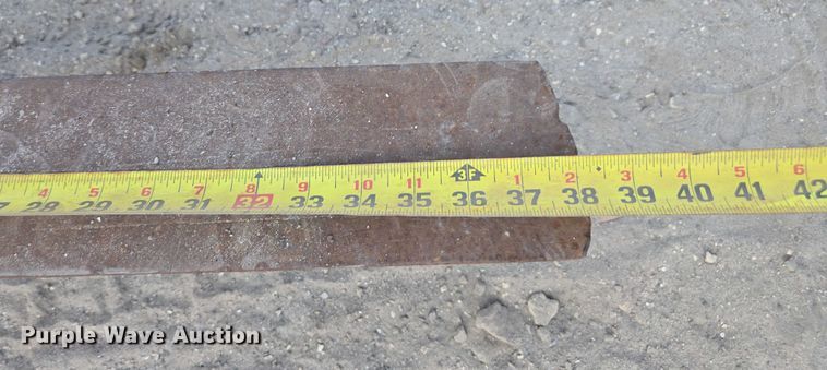 image for item DT4717 Nissan 40 forklift