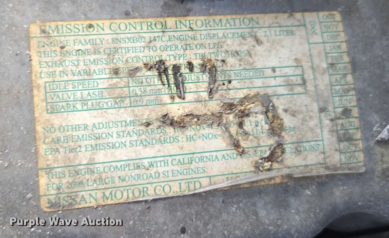 image for item DT4717 Nissan 40 forklift