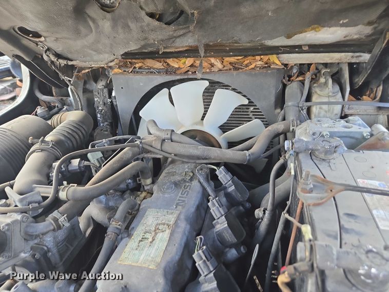 image for item DT4717 Nissan 40 forklift