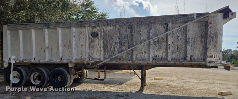 image for item DT4721 2006 Mac end dump trailer