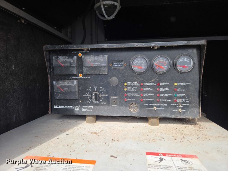 image for item DT4742 Detroit Diesel 125 generator