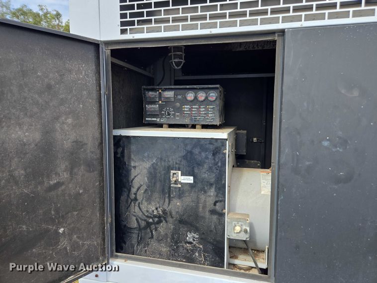 image for item DT4742 Detroit Diesel 125 generator