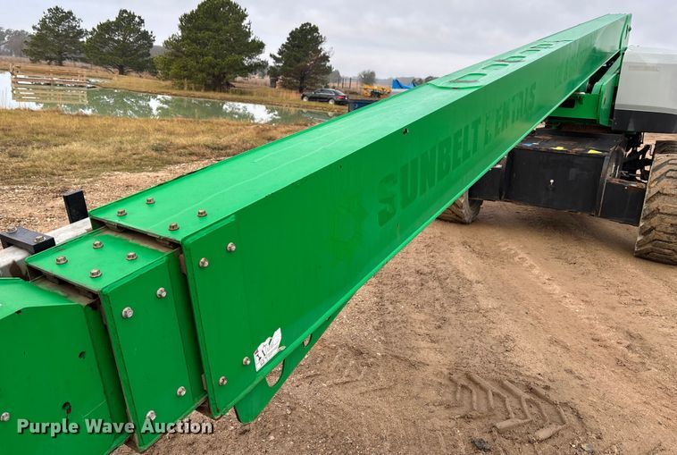 image for item DT4979 2017 Genie S-80x boom lift