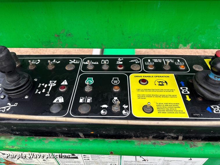 image for item DT4979 2017 Genie S-80x boom lift