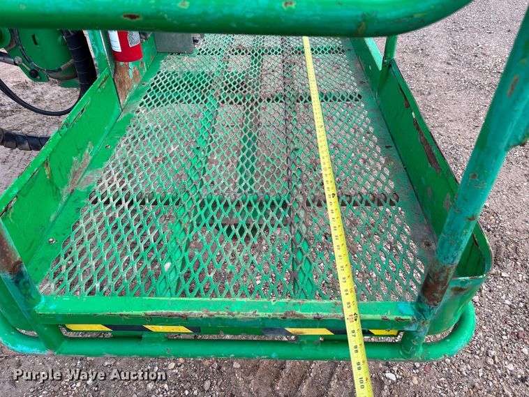 image for item DT4979 2017 Genie S-80x boom lift