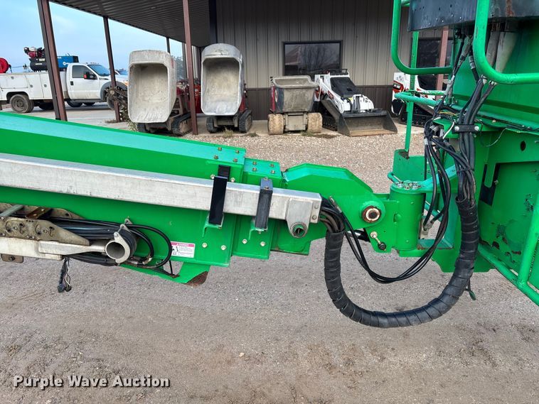 image for item DT4980 2017 Genie S-80X boom lift