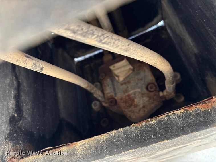 image for item DT4980 2017 Genie S-80X boom lift