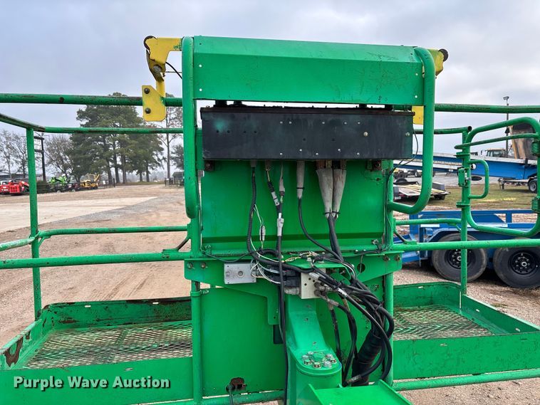 image for item DT4980 2017 Genie S-80X boom lift