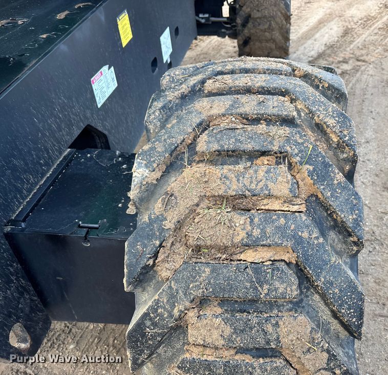 image for item DT4980 2017 Genie S-80X boom lift