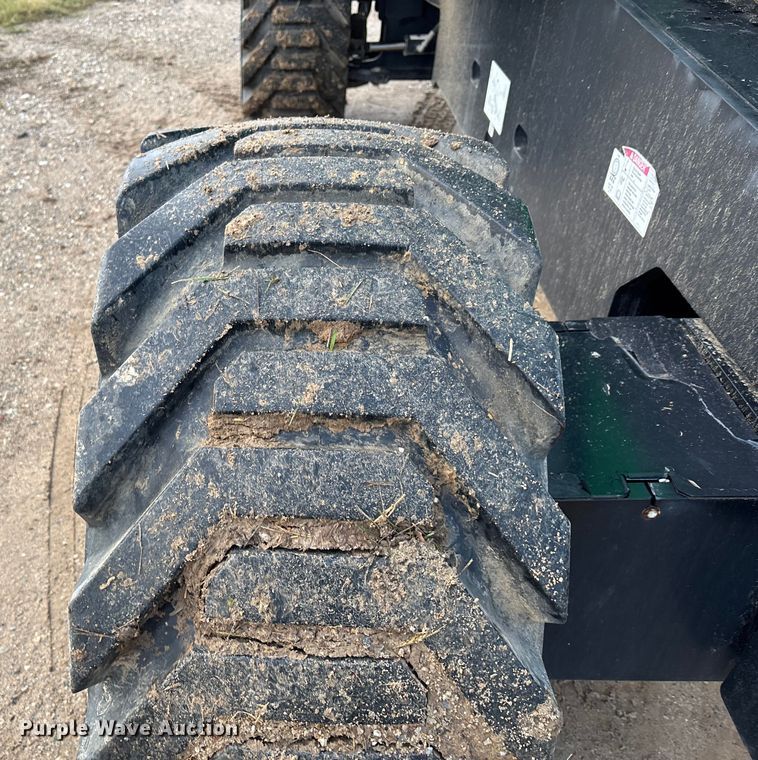 image for item DT4980 2017 Genie S-80X boom lift