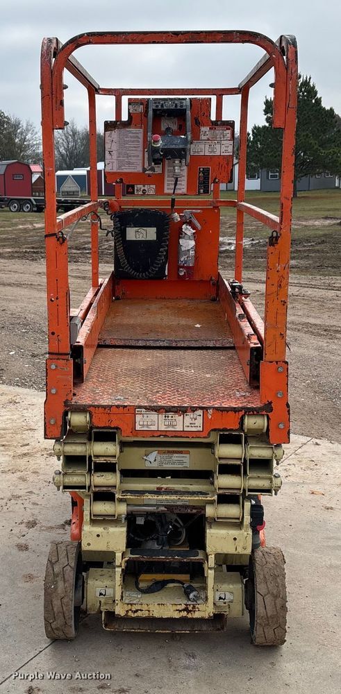 image for item DT4981 2018 JLG 1930ES scissor lift
