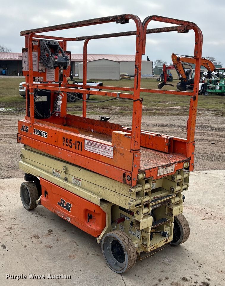 image for item DT4981 2018 JLG 1930ES scissor lift