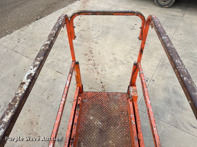 image for item DT4981 2018 JLG 1930ES scissor lift