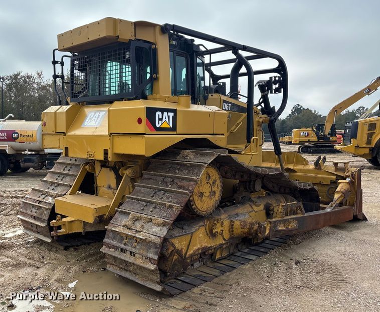 image for item DT4982 2016 Caterpillar D6T LGP dozer
