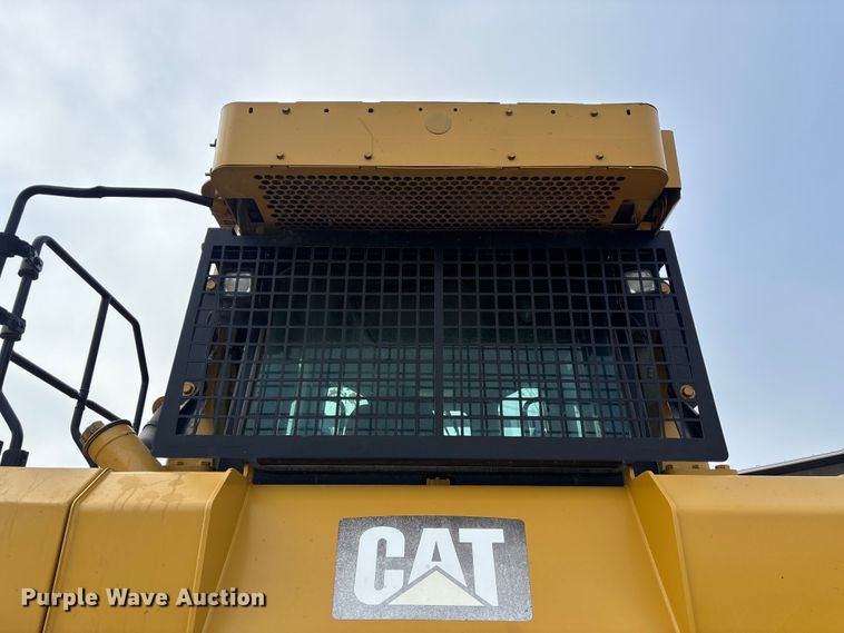 image for item DT4982 2016 Caterpillar D6T LGP dozer