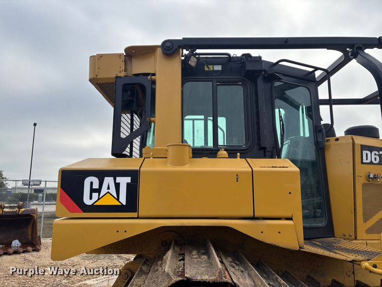 image for item DT4982 2016 Caterpillar D6T LGP dozer