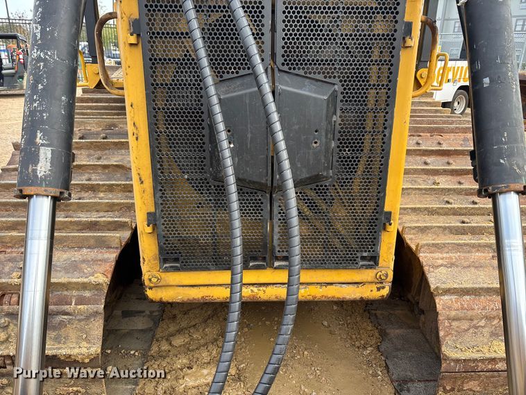 image for item DT4982 2016 Caterpillar D6T LGP dozer