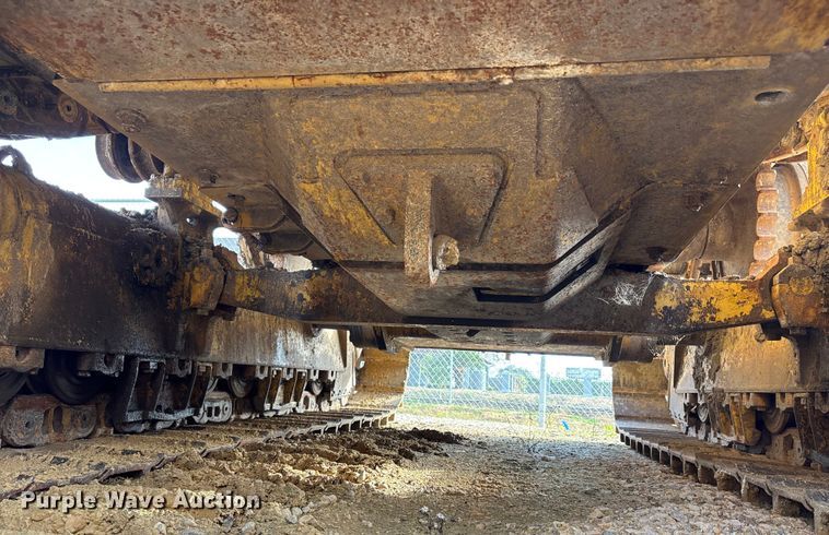 image for item DT4982 2016 Caterpillar D6T LGP dozer