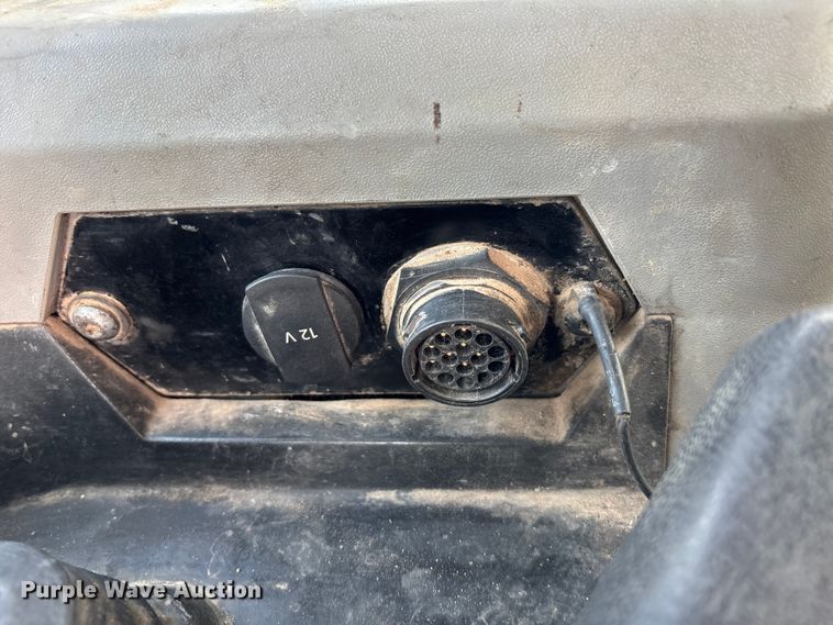 image for item DT4982 2016 Caterpillar D6T LGP dozer