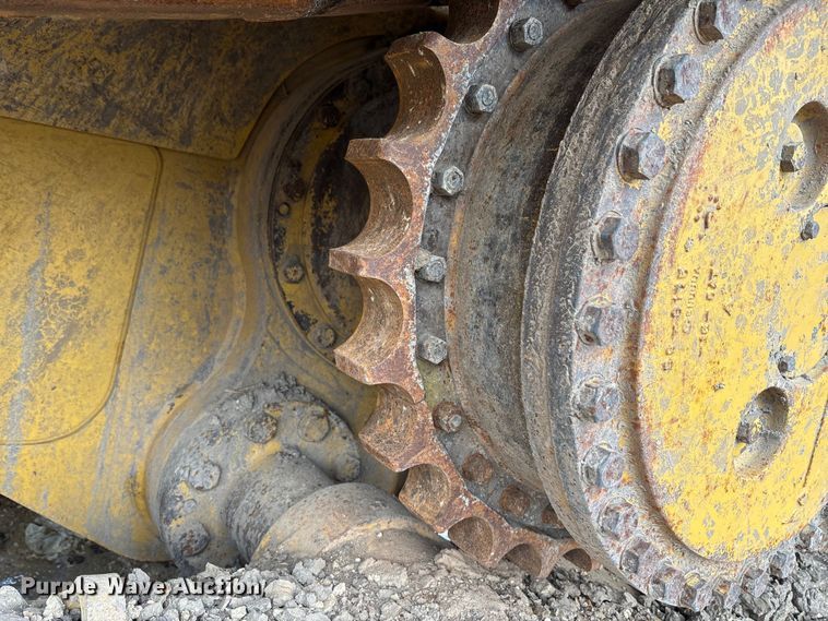 image for item DT4982 2016 Caterpillar D6T LGP dozer