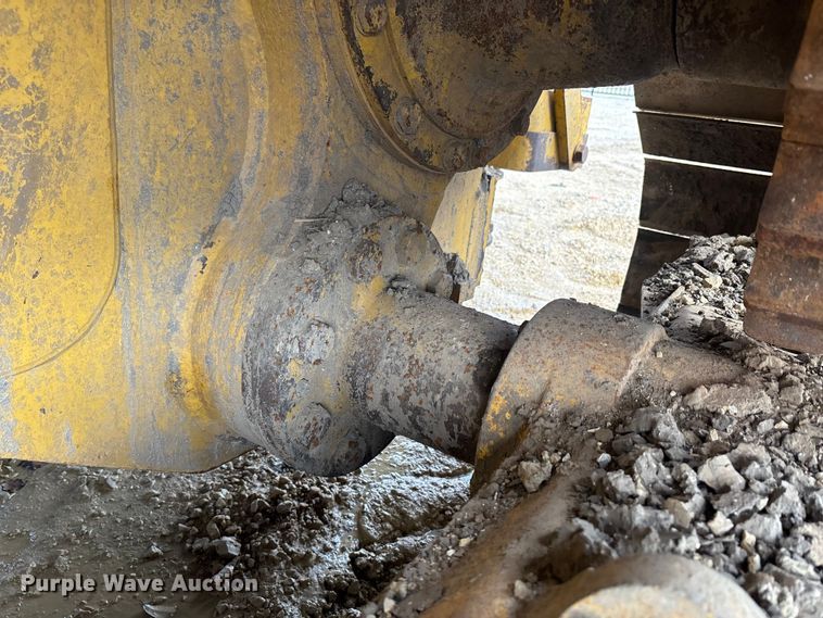 image for item DT4982 2016 Caterpillar D6T LGP dozer
