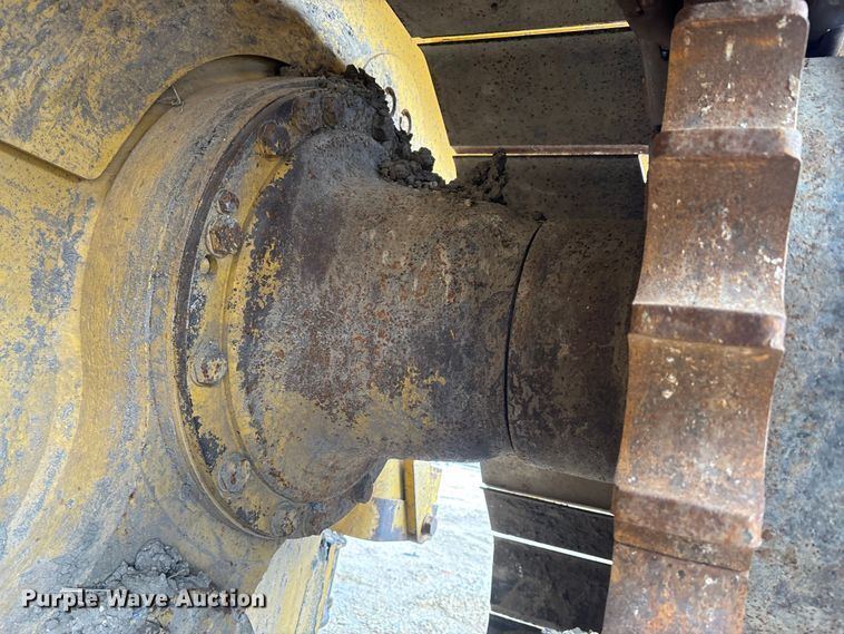 image for item DT4982 2016 Caterpillar D6T LGP dozer