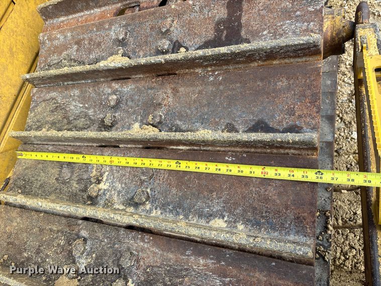 image for item DT4982 2016 Caterpillar D6T LGP dozer